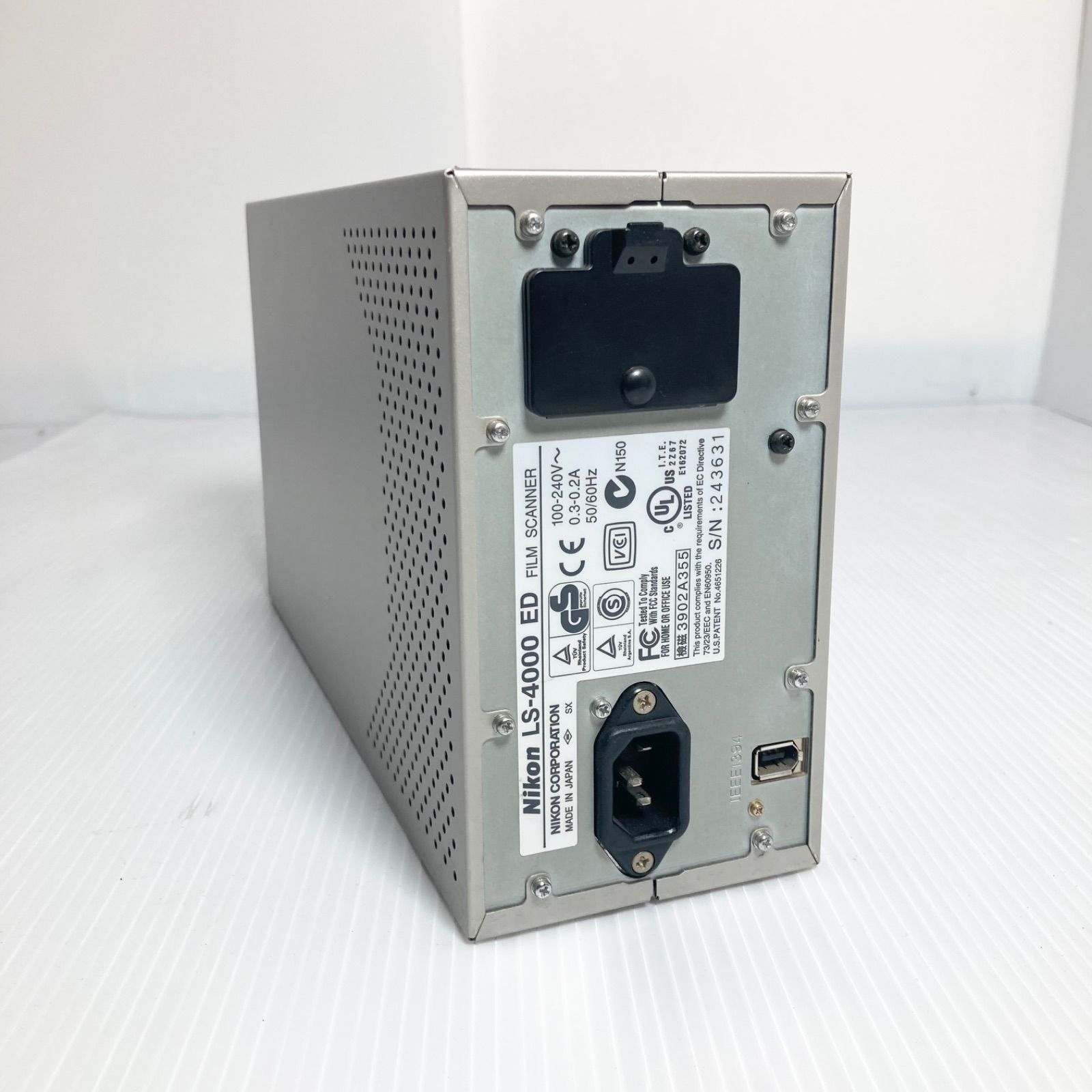 激安挑戦中！ 現状品 Nikon フィルムスキャナー SUPER COOLSCAN 4000 ED