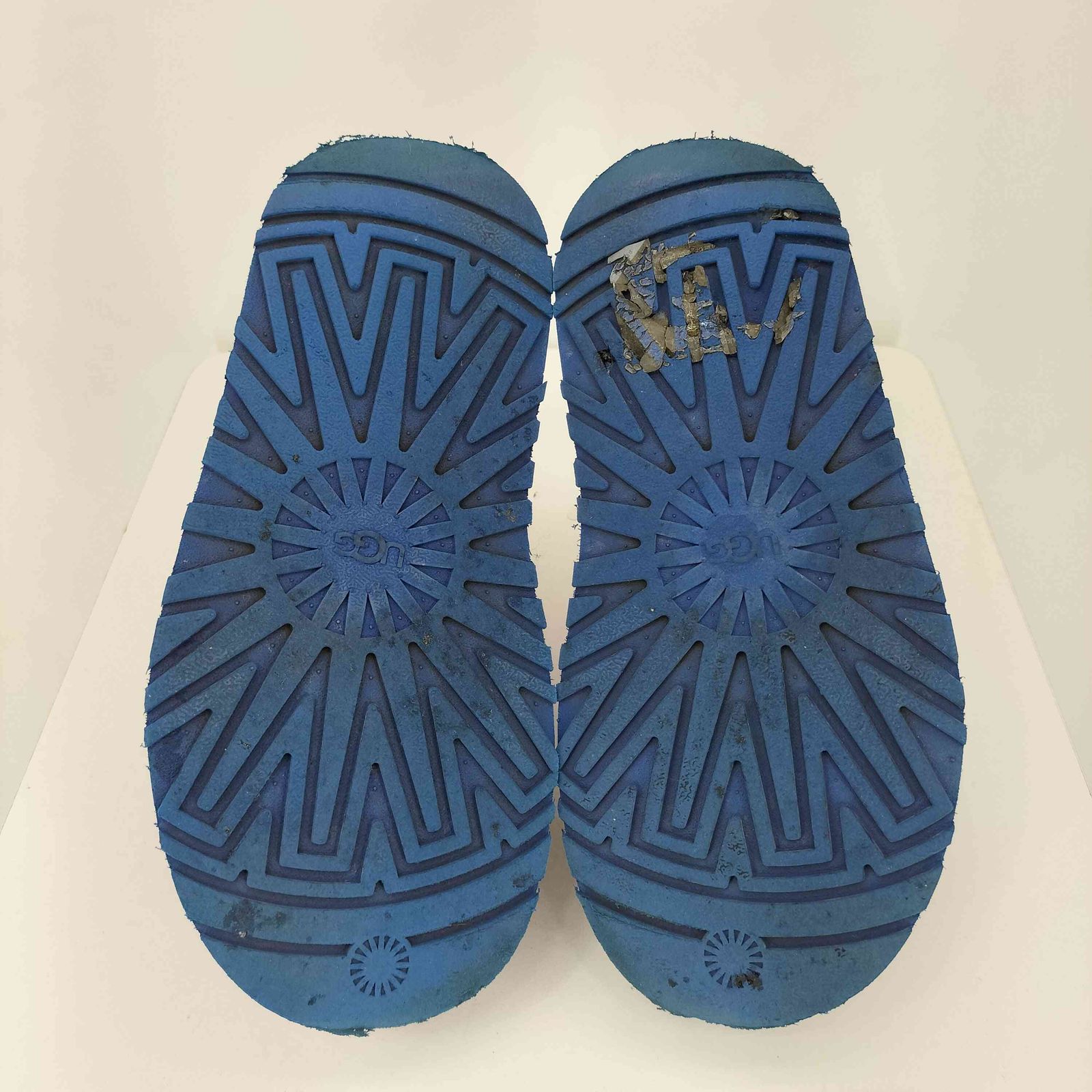 アグ UGG DISCO CHECKER SLIDE レディース JPN：23 - メルカリ