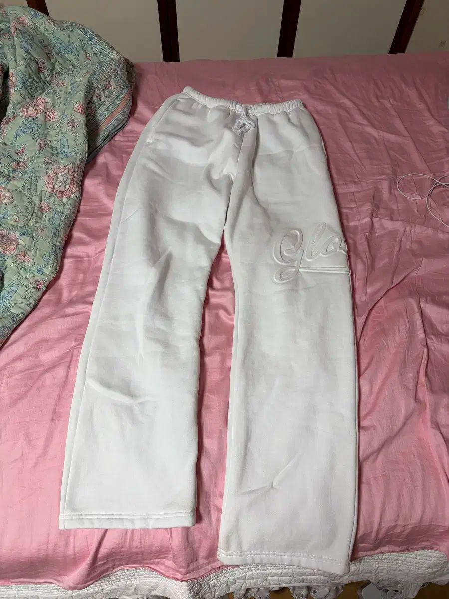 GLOWNY グロウニー ジョーダンパンツ 白 トレーニングパンツ アーロ 起毛パンツ ジョガーパンツ