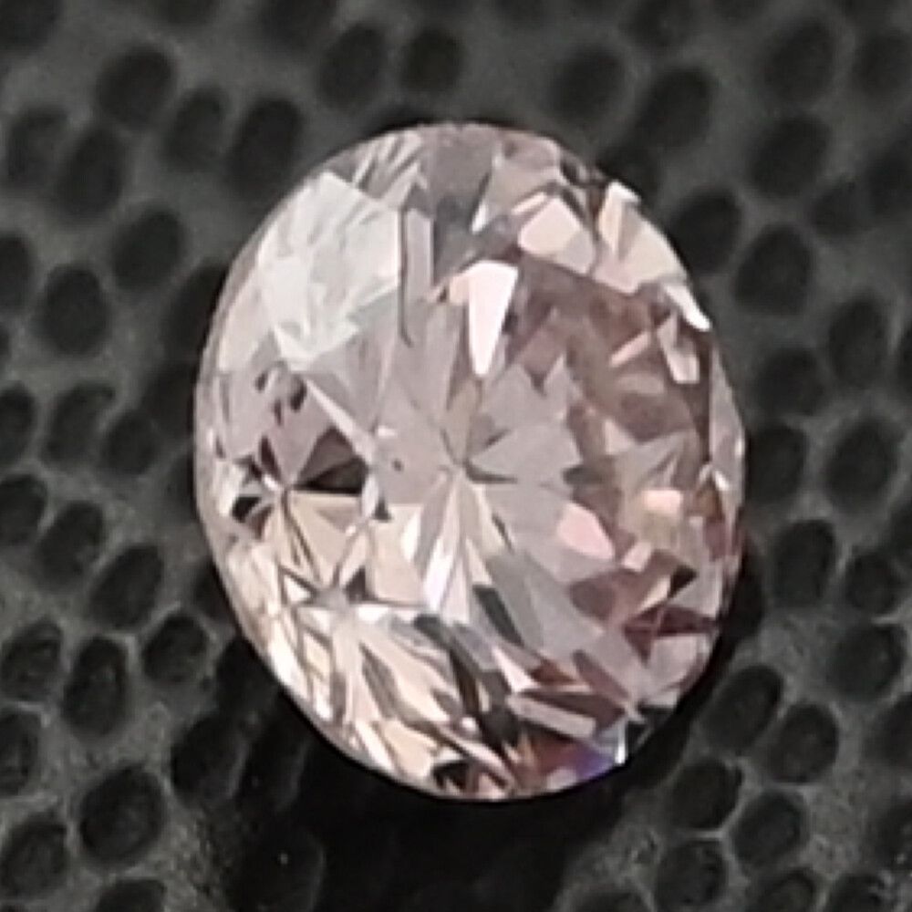 FANCY LIGHT ORANGY PINK ピンク・ダイヤモンドルース/Diamond