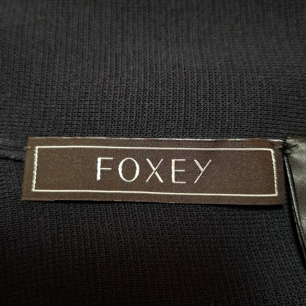 FOXEY - FOXEY(フォクシー) ボレロ サイズ38 M レディース - 37110 ダークネイビー 半袖/チェーン/ラインストーン FOXEY(フォクシー) ボレロ サイズ38 M レディース - 37110