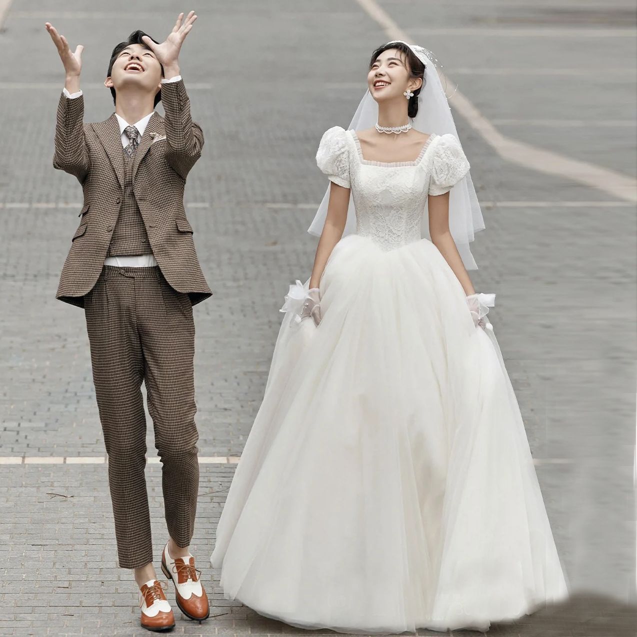 送料無料 軽やかウェディングドレス 花嫁用 結婚式 お出かけ シンプル 気品ある 旅撮り 登録婚 小礼服 レディース