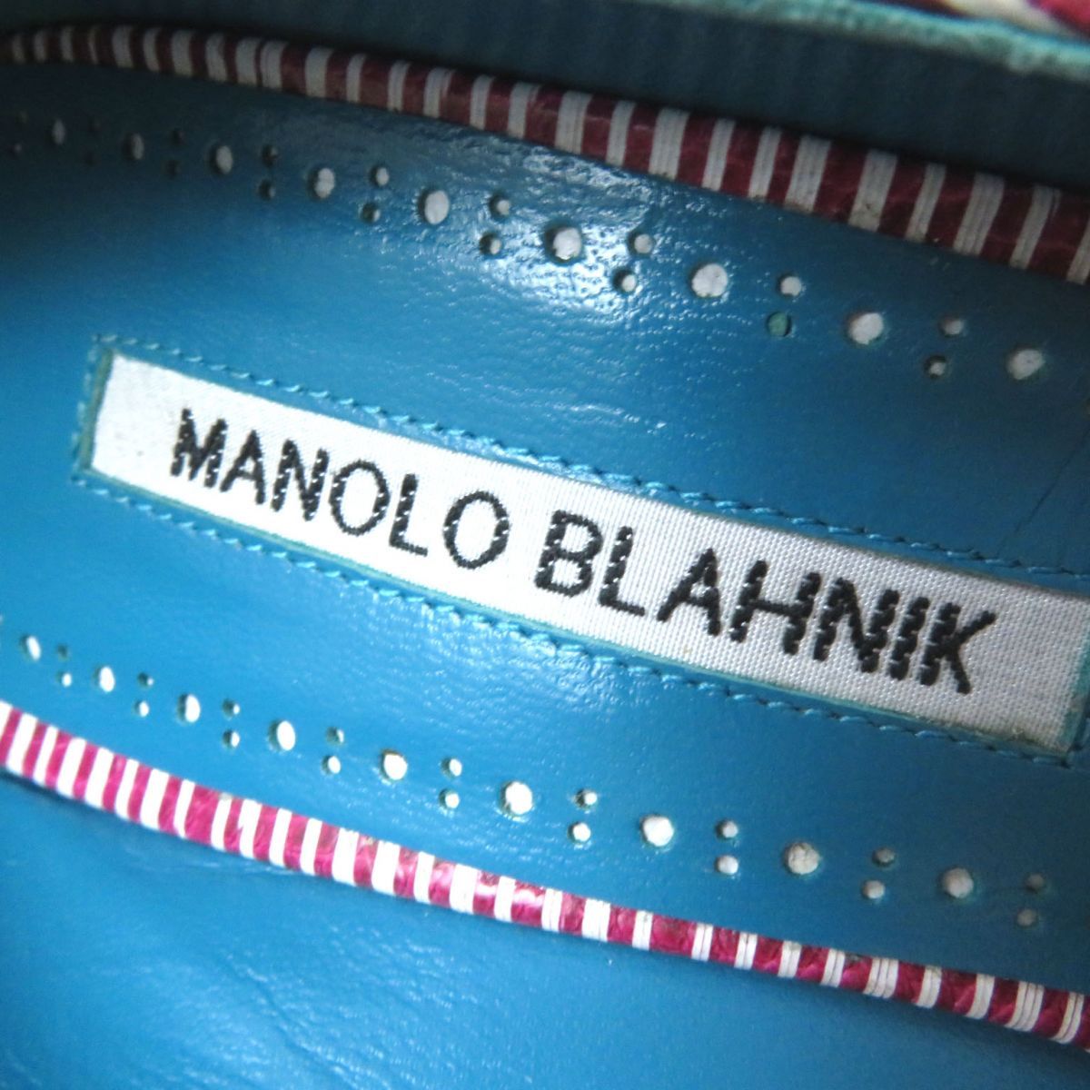 美品◎伊製 MANOLO BLAHNIK マノロ ブラニク ハンギシ ビジュー装飾 ポインテッドトゥ リザード型押し パンプス 赤×白 ストライプ柄  36　m16-st30220-963