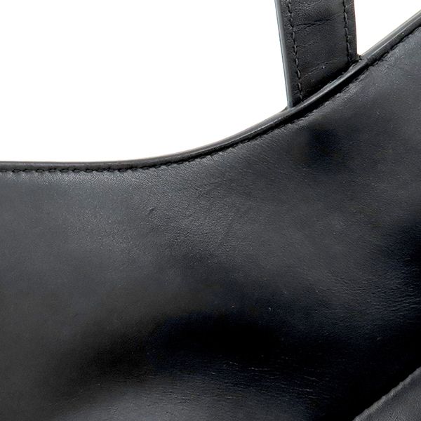 レザー ブラック