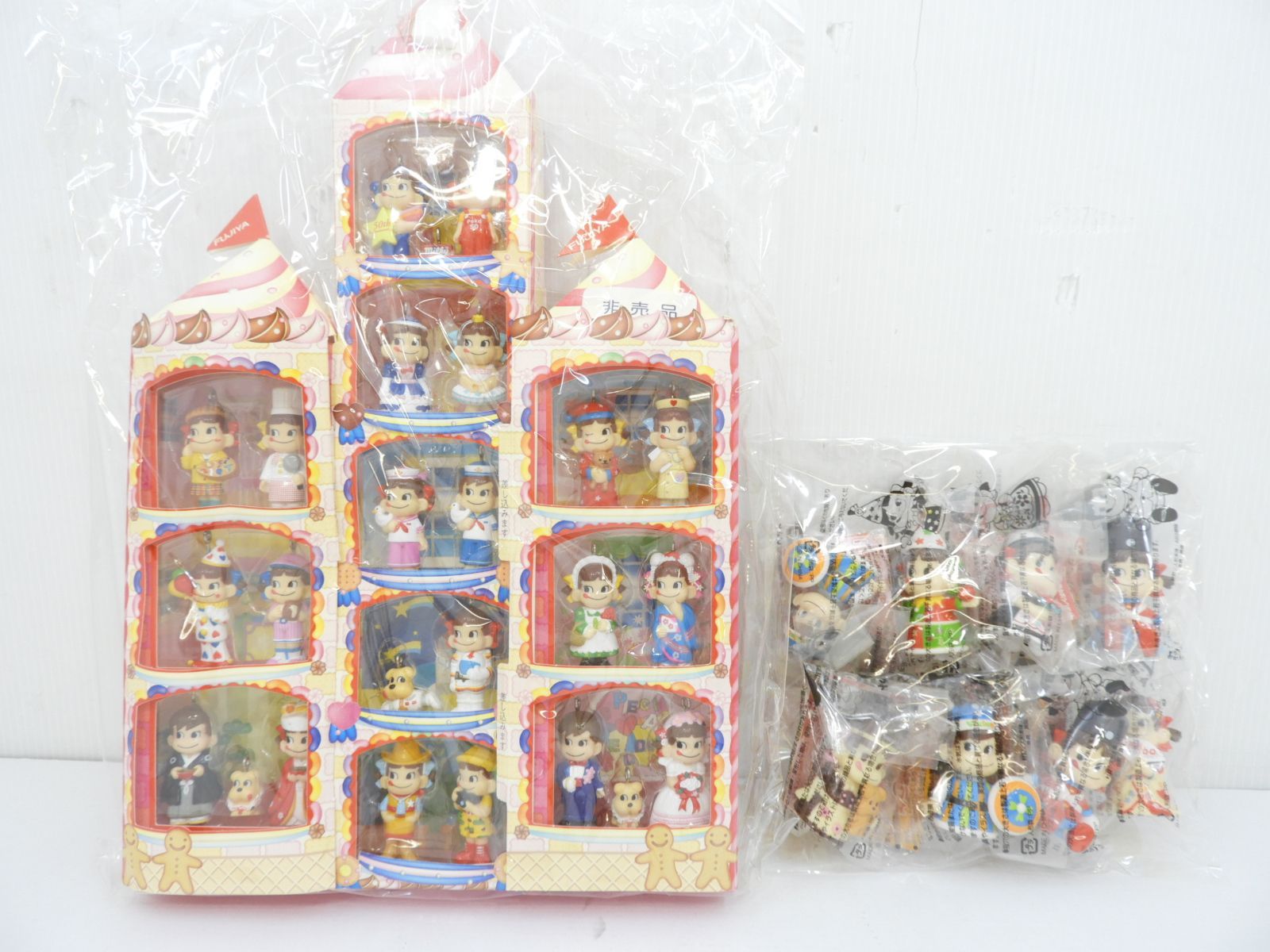 50周年記念限定非売品ペコちゃんセット 不二家製 ペコ50周年記念 ペコ&ポコ ピンズ 8個セット | ブリキ