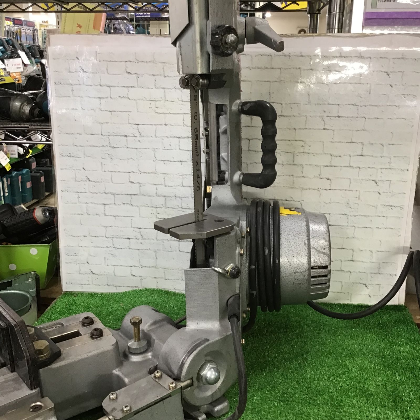 ☆新ダイワ(Shindaiwa) バンドソー RB120FV【町田店】 - メルカリ