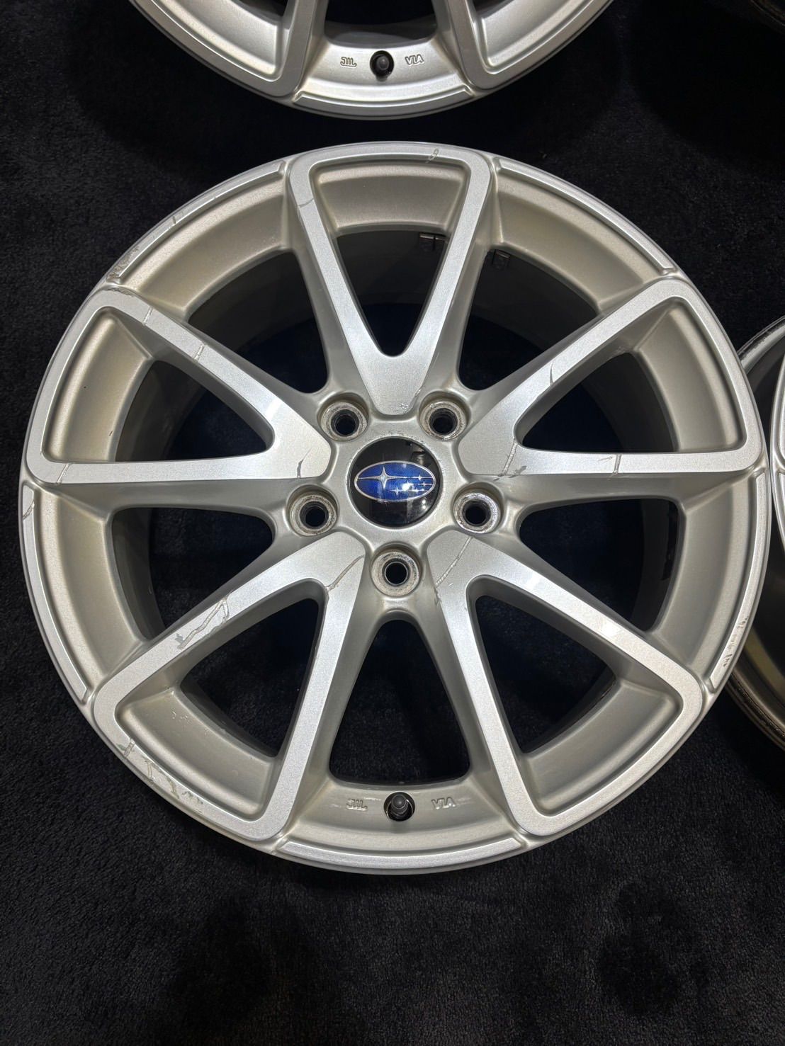 スバル レヴォーグ 純正ホイール 17インチ 7J PCD114.3 オフセット+55