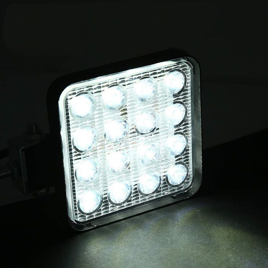 作業灯 2個セット LED ワークライト 48W 12v/24v兼用 防水防塵