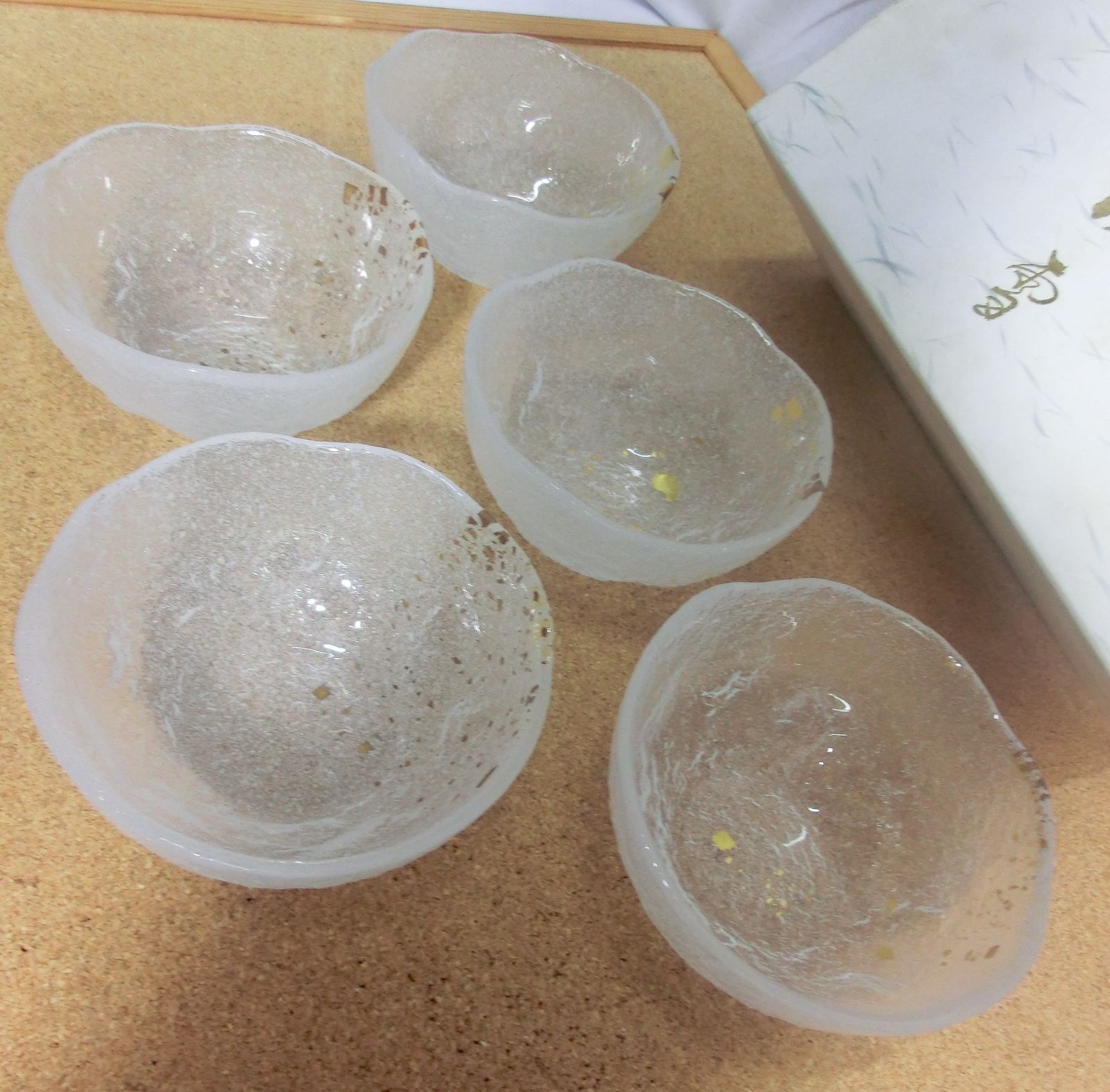 古布　木綿　希少手刺しラグ　ボロ　襴繹 408 ボロ 襤褸 敷物 刺し子 粗刺し 藍無地 縞 格子 木綿古布 継ぎ接ぎ