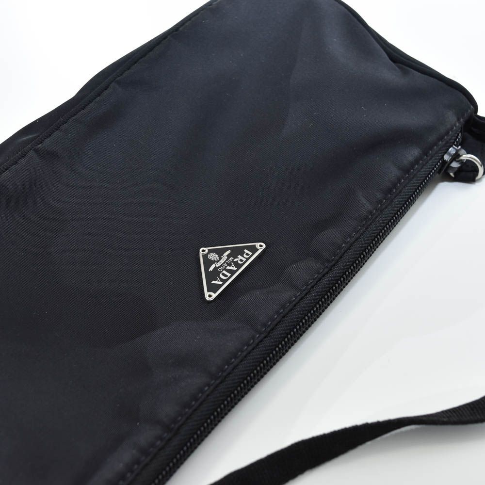 中古USED PRADA ハンドバッグ ナイロン ブラック ロゴ 39926 中古USED PRADA ハンドバッグ ナイロン ブラック ロゴ 39926