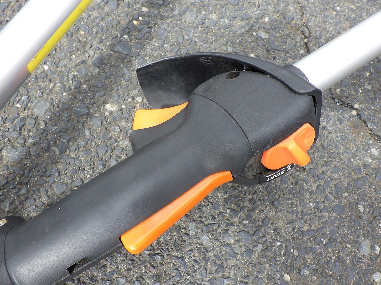 スチール 背負い式刈払機 FR130T 草刈機 STIHL 農業機械 動作確認済 