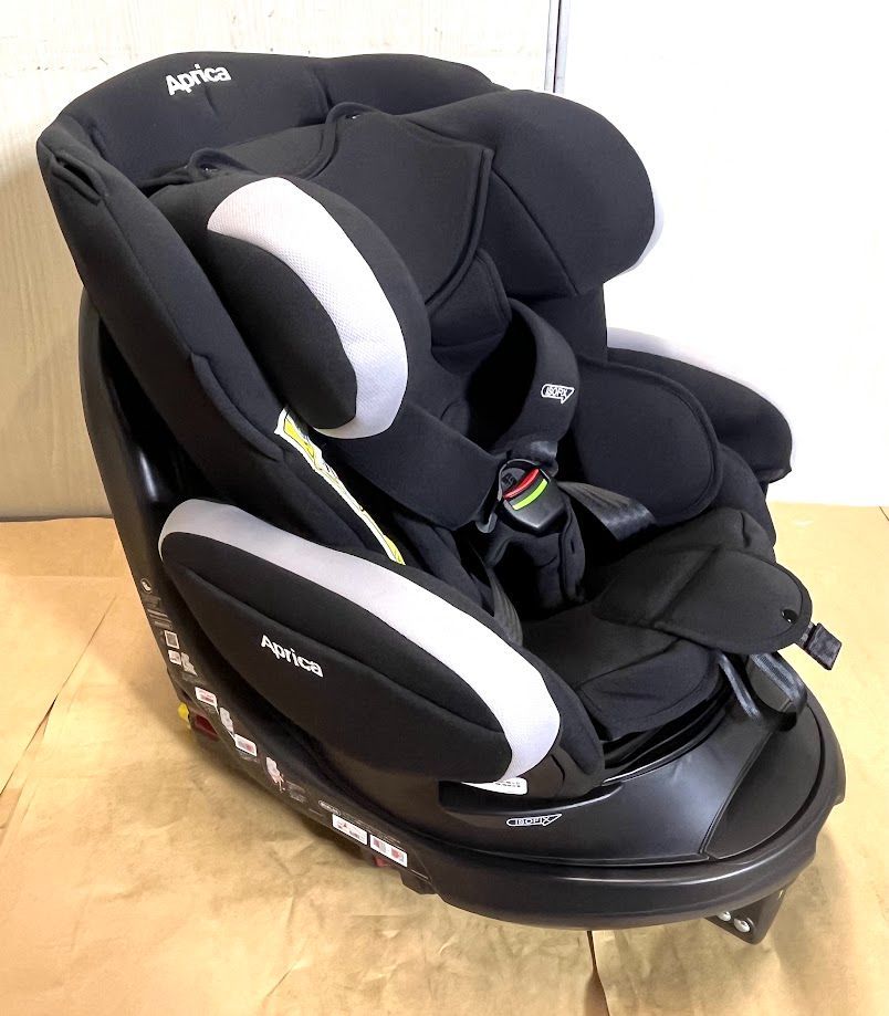 極美品】 Aprica(アップリカ) チャイルドシート ISOFIX固定 フラディア 