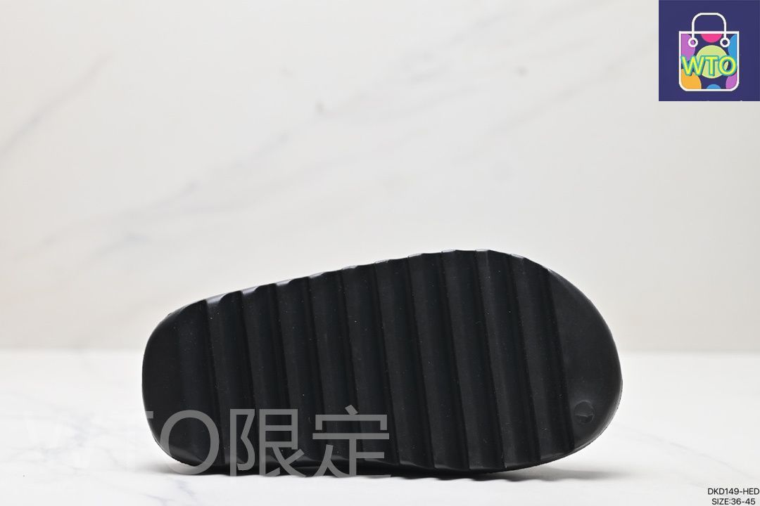 イージースライド オニキス29.5cm HQ6448 41cCvsvNvhL._SY300_QL30_.jpg