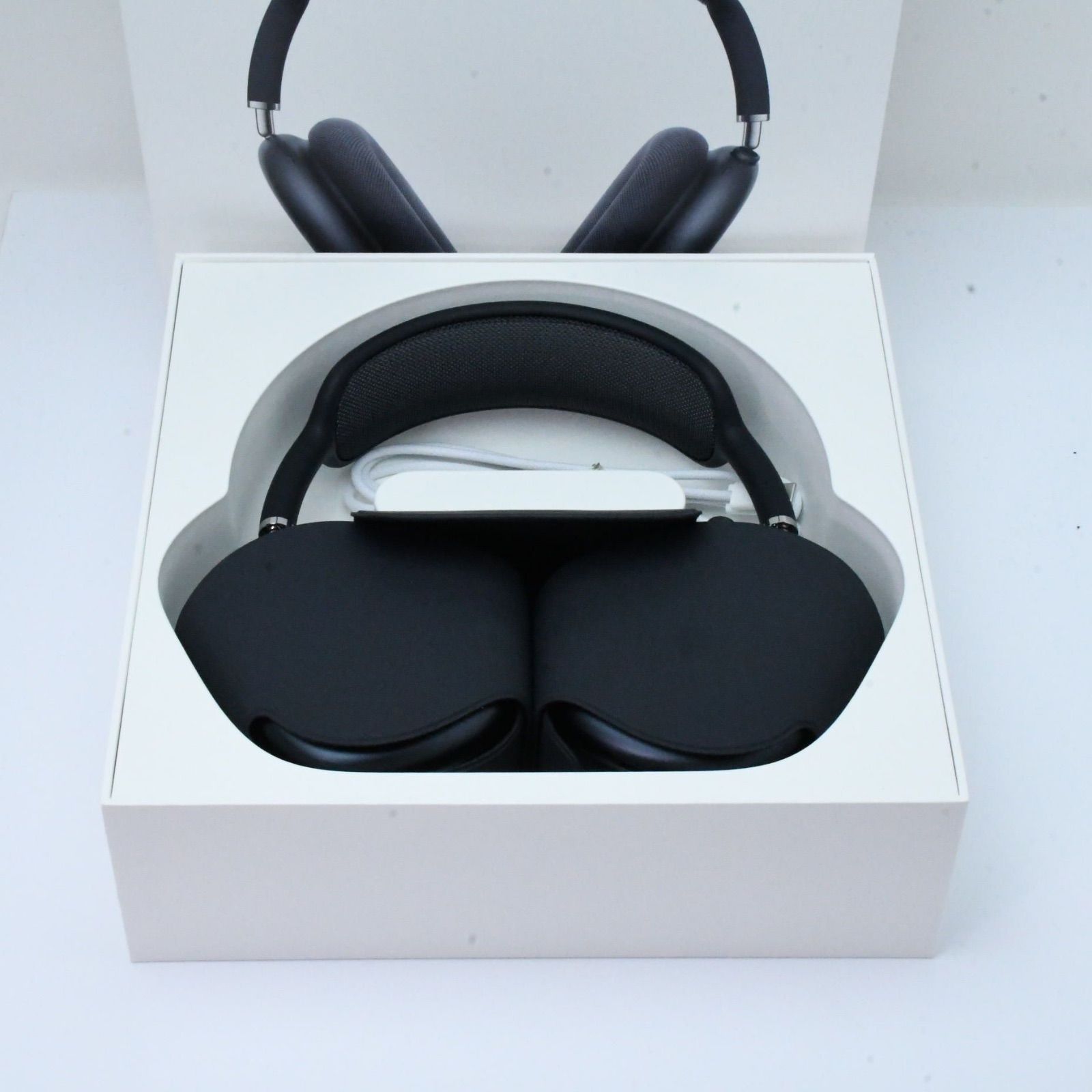 AirPodsMax 2024年モデル　⭐︎AppleCare付き⭐︎ AirPodsMax 2024年モデル ⭐︎AppleCare付き⭐︎ AirPodsMax 2024年