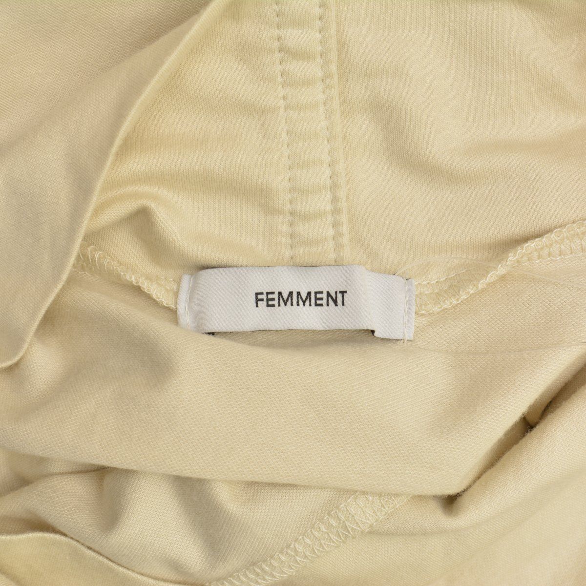 FEMMENT】LJ03-622 アシンメトリーハイネック長袖カットソー - メルカリ