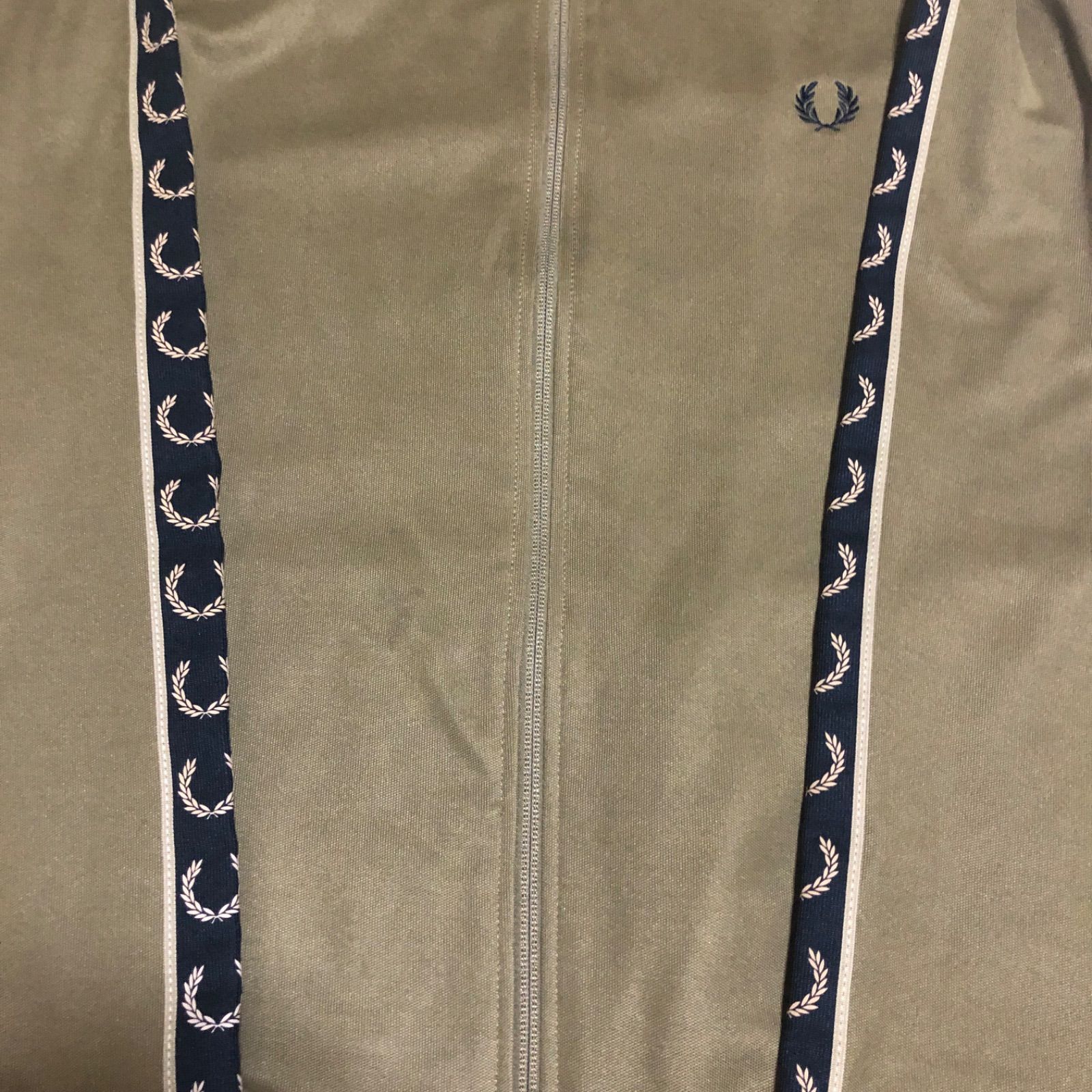 Fred Perry⭐️トラックジャケット/ジャージ XL 刺繍月桂樹/テープ 
