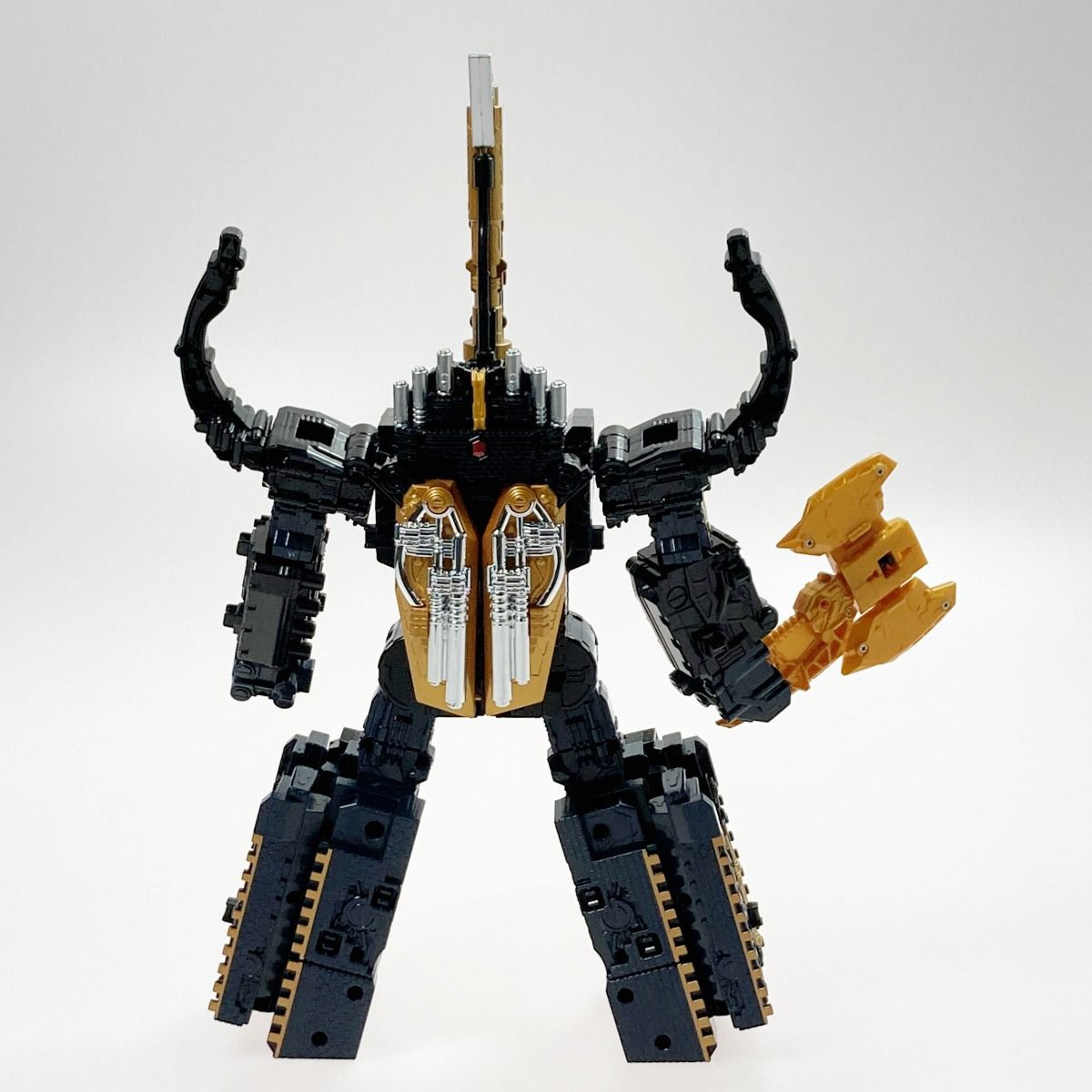 王様戦隊キングオージャー DXキングコーカサスカブト ガーディアン