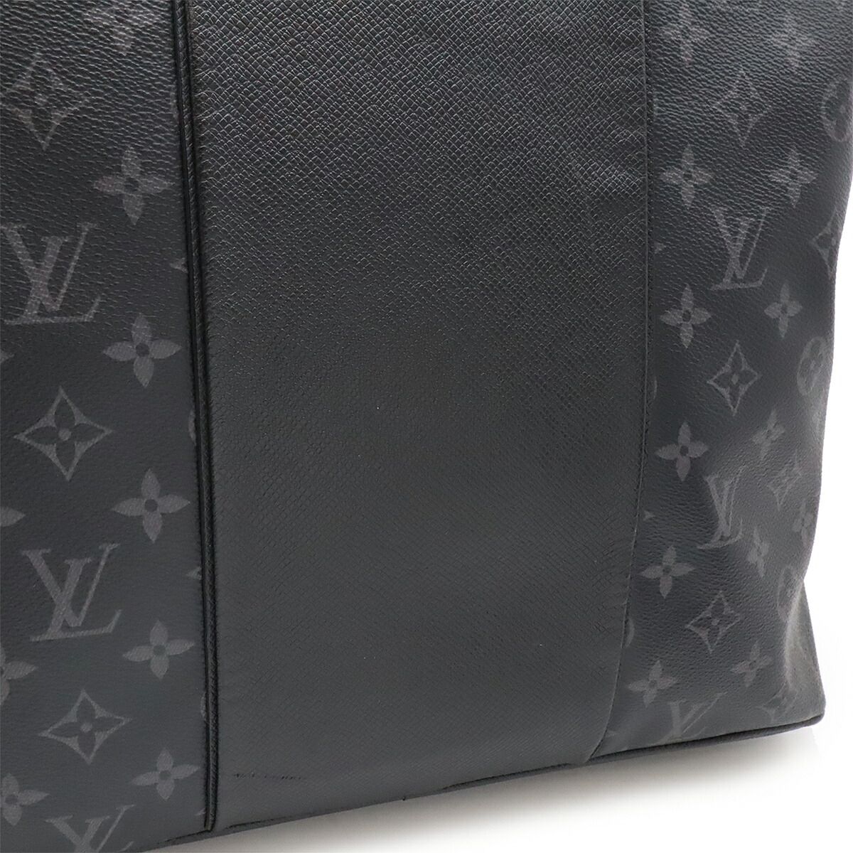 VUITTON