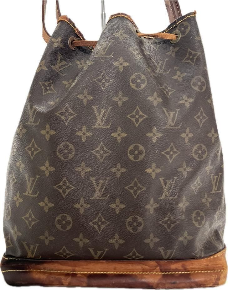 希少】LOUIS VUITTON ルイヴィトン モノグラム プチノエ 巾着型