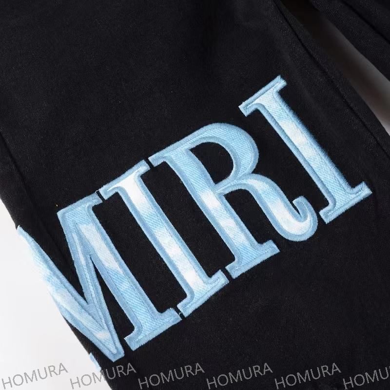 アミリ AMIRI ダメージ デニム 刺繍ロゴ AMIRI ロゴ刺繍入りダメージジーンズ グレーデニム カジュアル