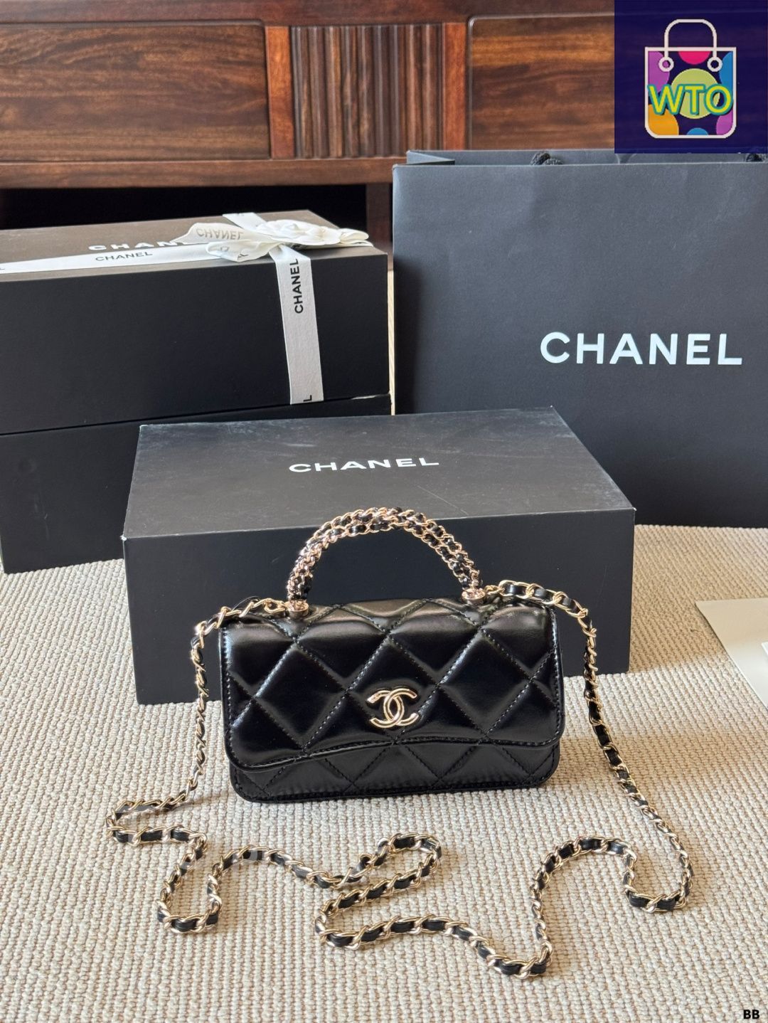 CHANEL 非売品　ポーチ　バック　本革 2025年最新】chanel 非売品 シャネル ノベルティ ショルダー