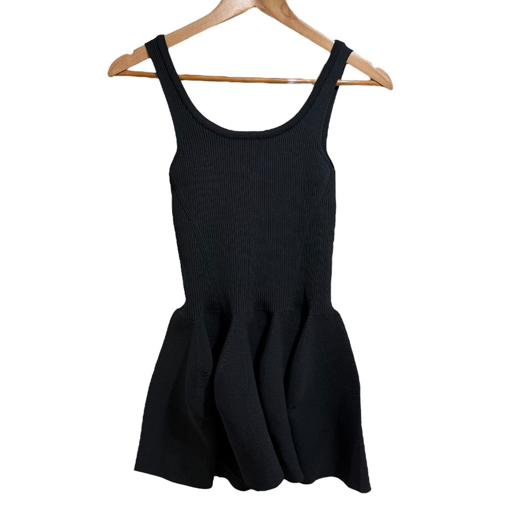1回のみ着用【CFCL(シーエフシーエル)】ノースリーブ CFCL(シーエフシーエル) FLUTED DRESS 1