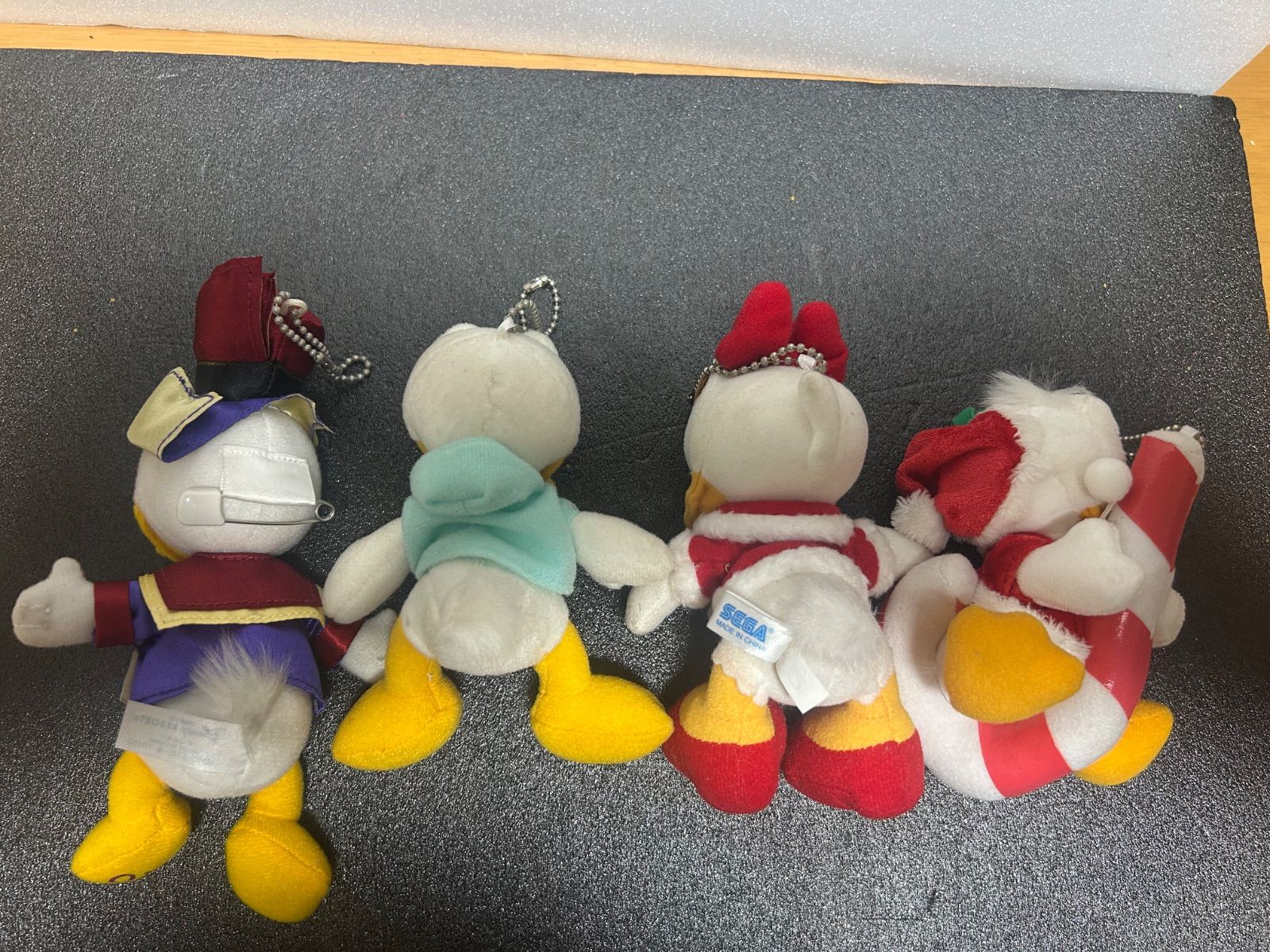 ディズニードナルドデイジーまとめ売り - メルカリ