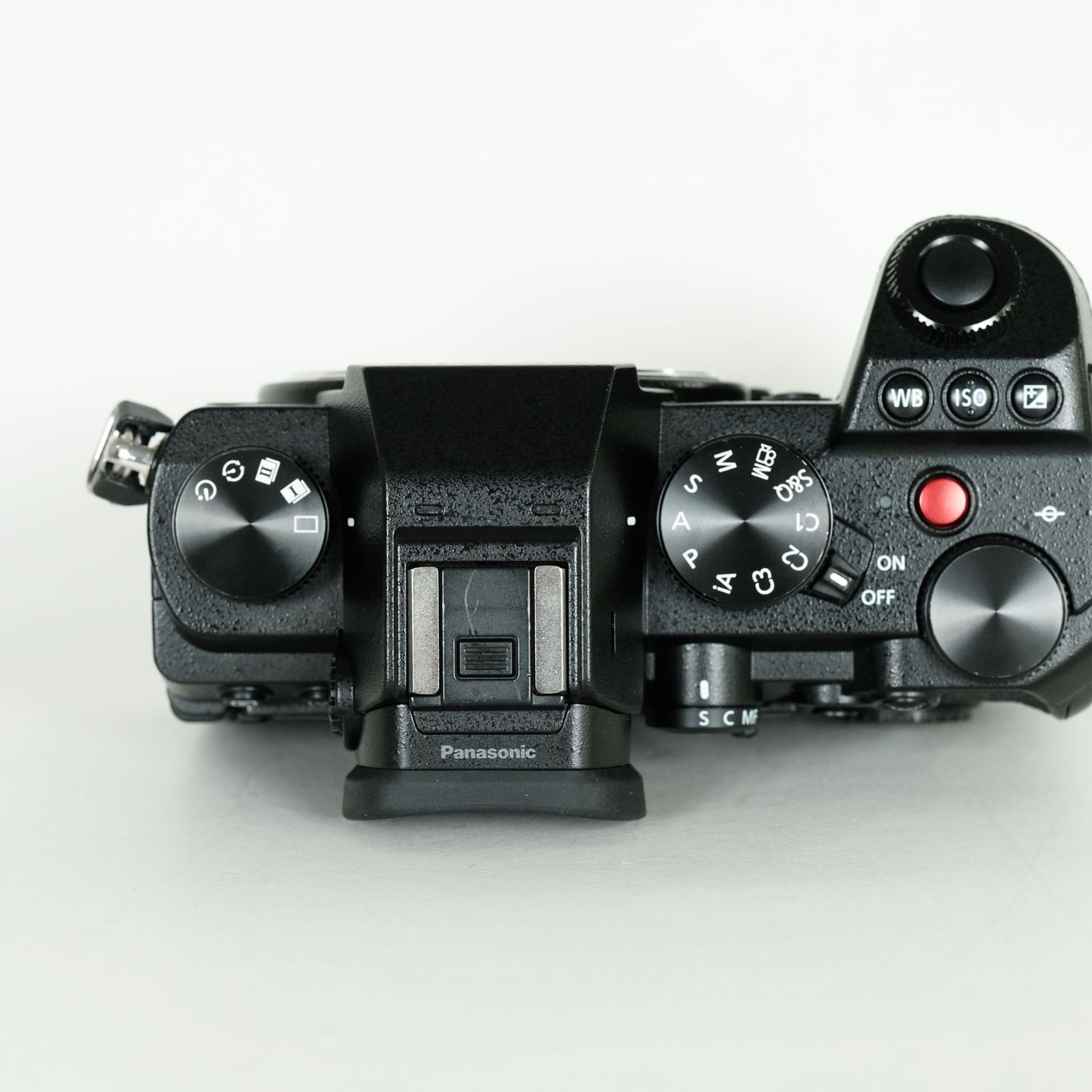 Canon EOS R10 本体 バッテリー2個付き、キタムラの5年保証加入済 Canon EOS R10 本体 バッテリー2個付き、キタムラの5年保証加入済 Canon