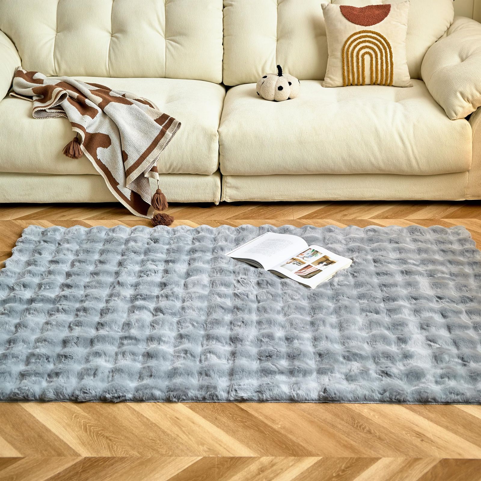 FLIIRITAIA グレー