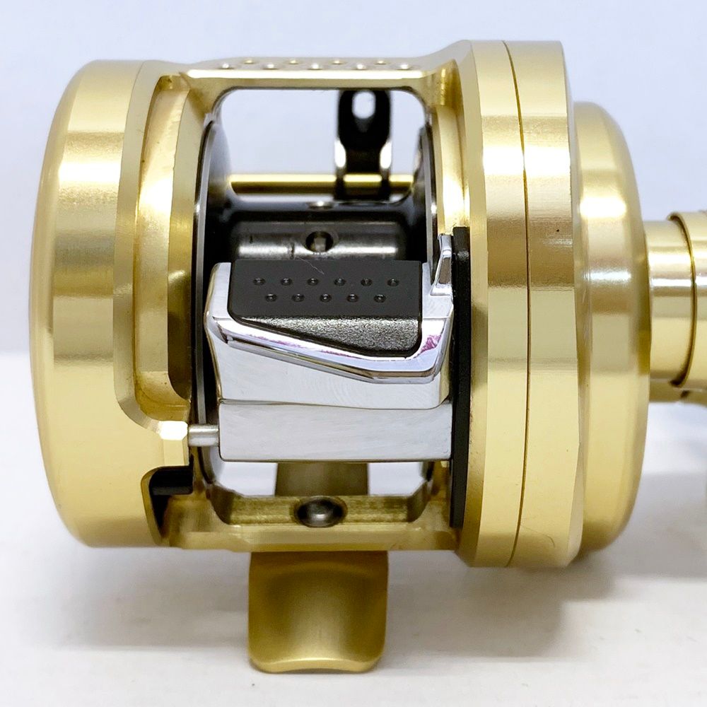 加古川店】 中古 SHIMANO | シマノ リール 15カルカッタコン