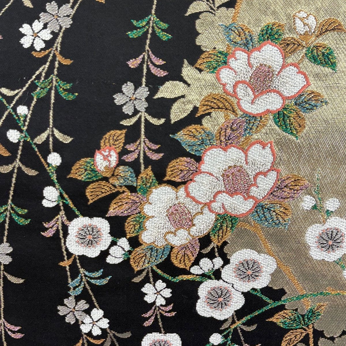 黒 牡丹 刺繍 袋帯 最高級手刺繍袋帯「金通し 扇面に四季の花」 | すべての商品