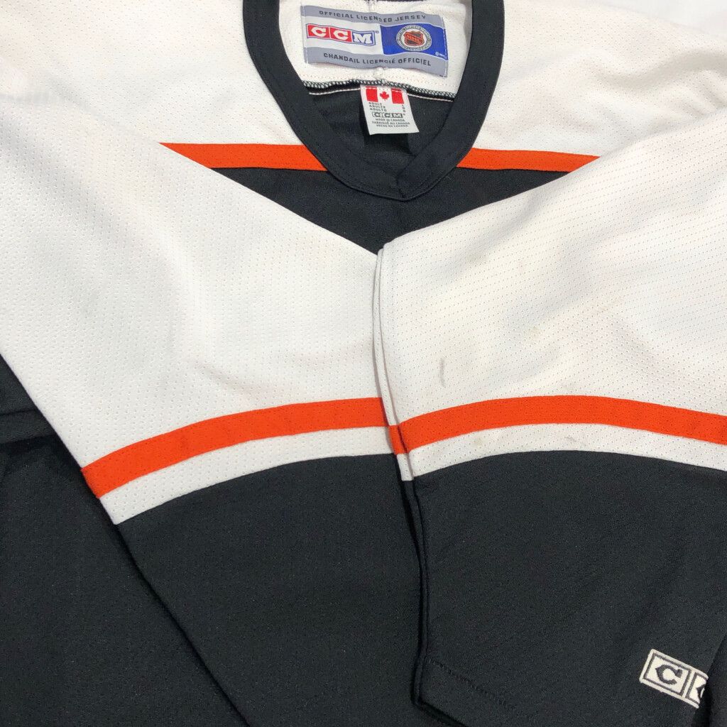 Vintage CCM ERIC LINDROS No. 88 PHILADELPHIA FLYERS (Size