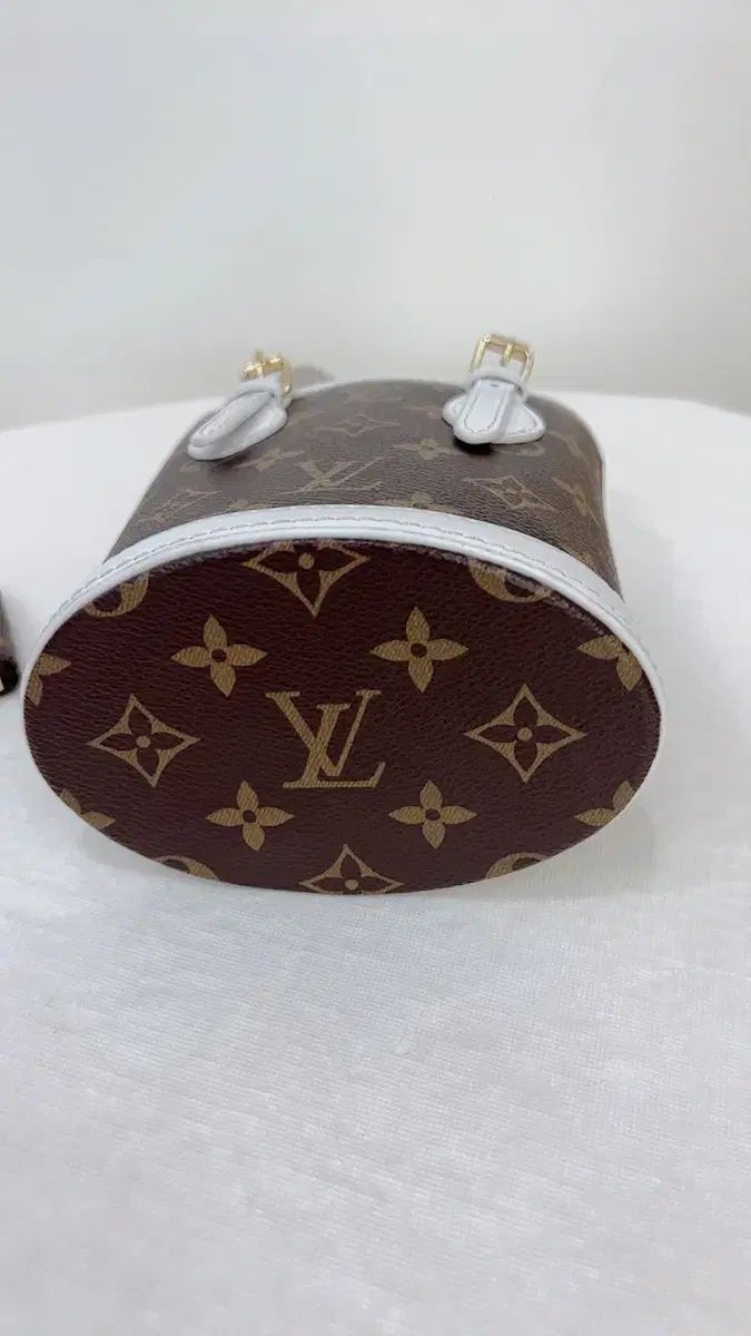 Vuitton