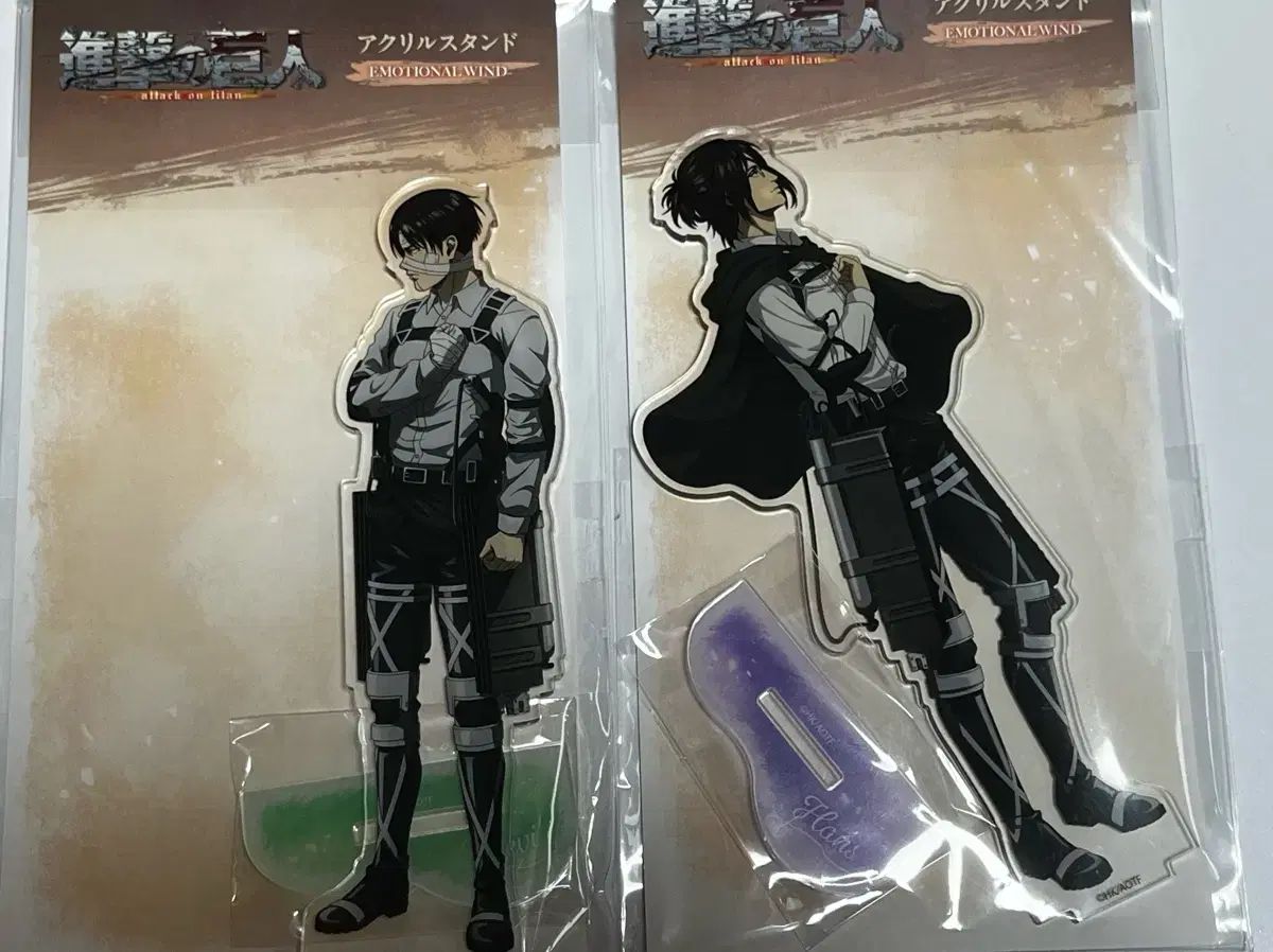 進撃の巨人 リヴァイ ハンジ アクリルスタンド チョンジ戦 まとめ