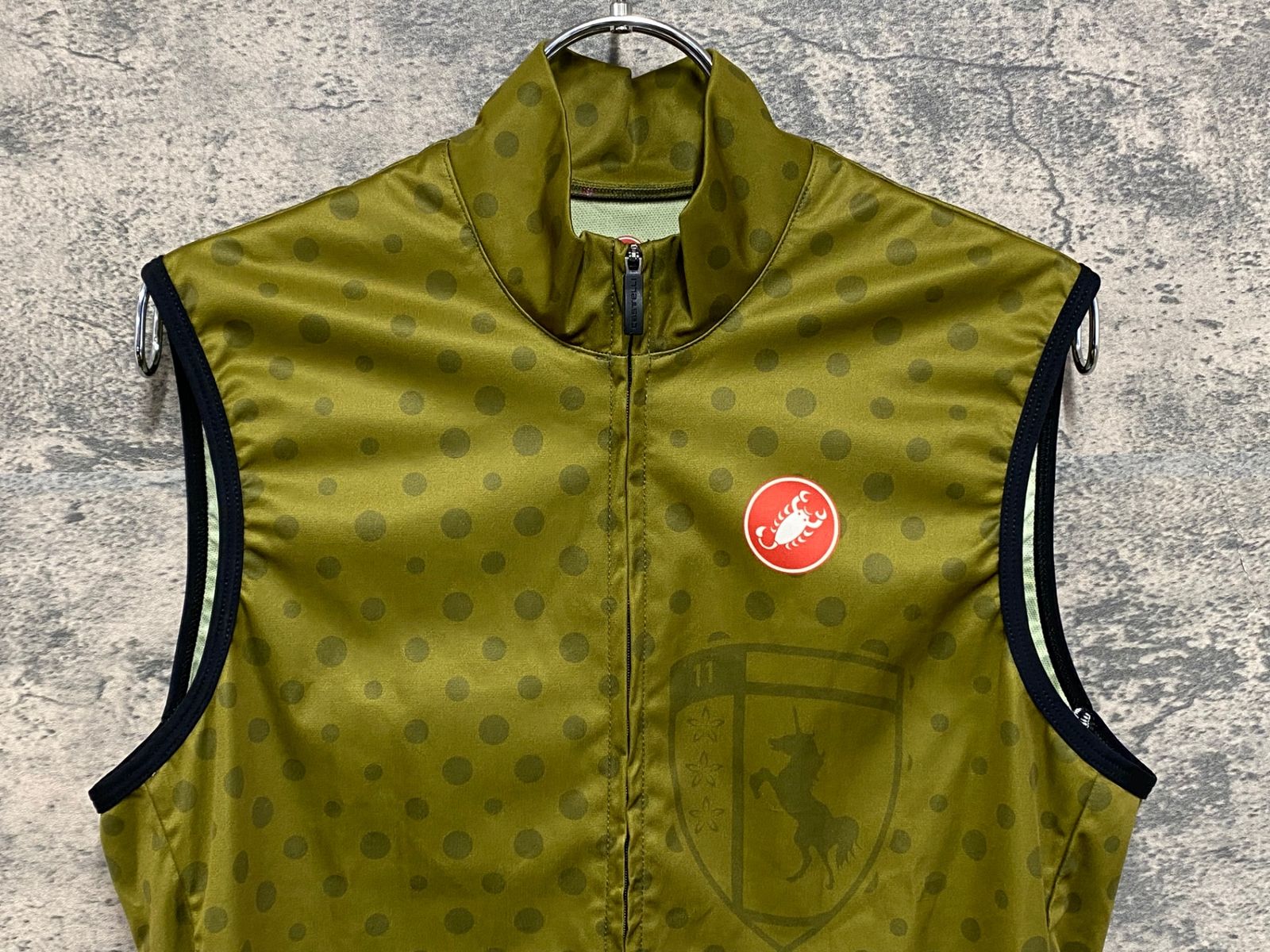 ジレ