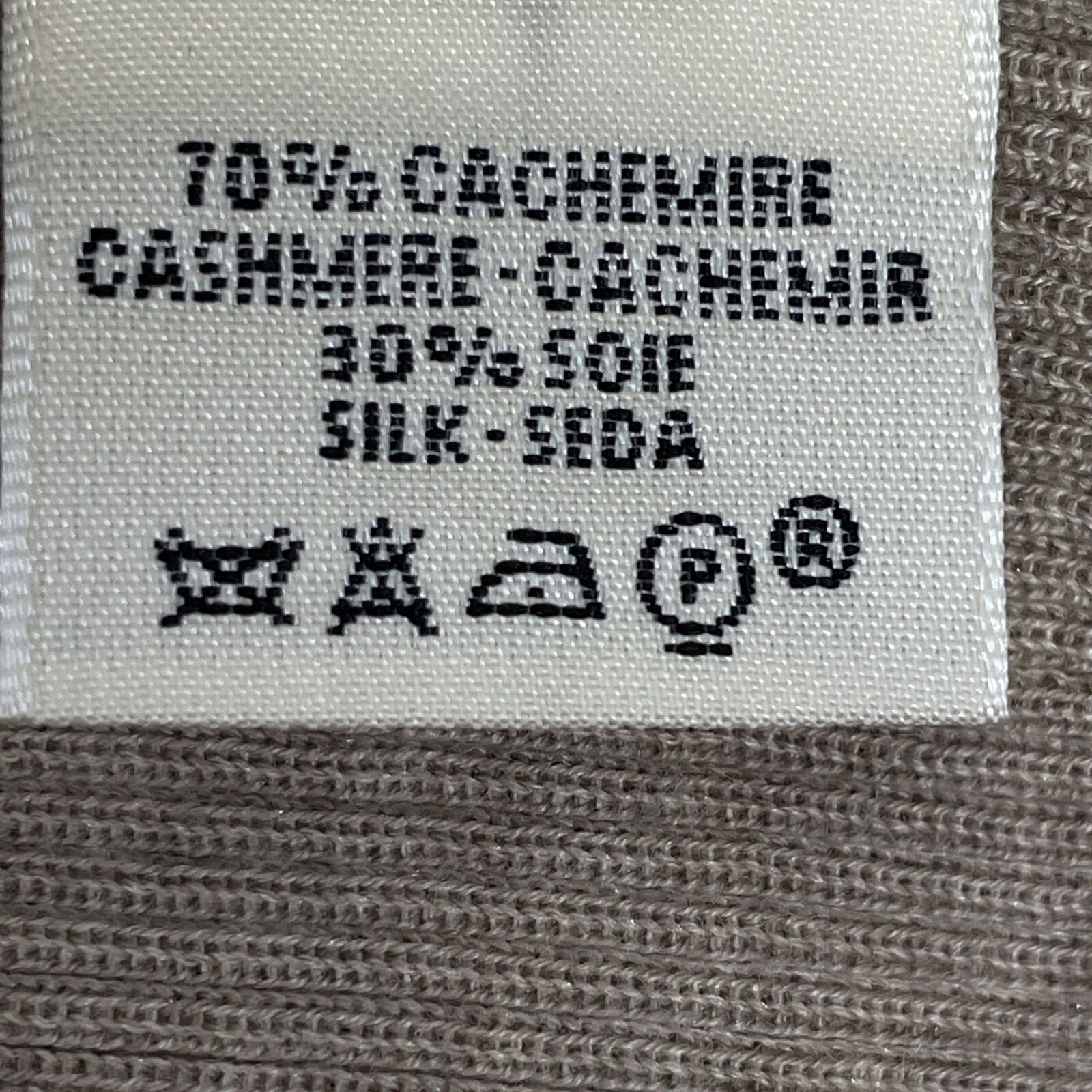 HERMES エルメス ベージュ カシミヤ ボウタイ ニット 36 - メルカリ 