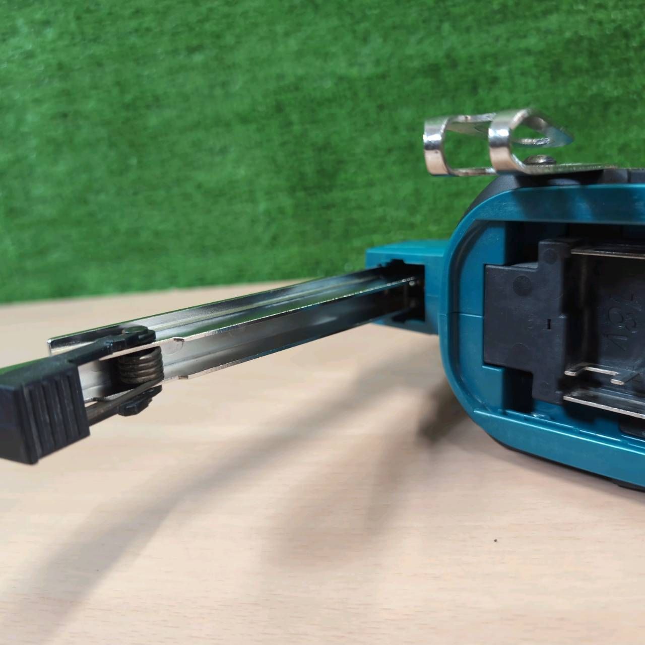 整備済 マキタ ST312DZK 充電式タッカ 18V｜外装 交換 修理明細あり ケース付｜ 見た目 プロ用 HRDEVELOPMENT_JP