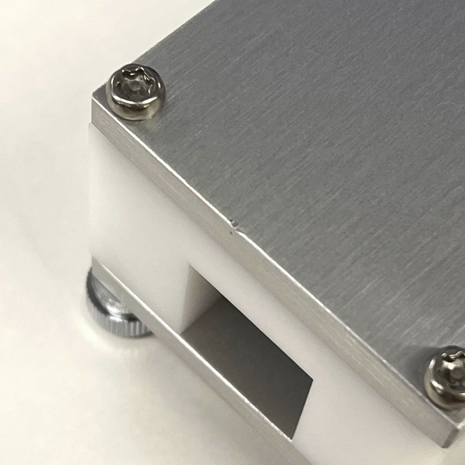 ケーブルノイズスタビライザー CNS-7000