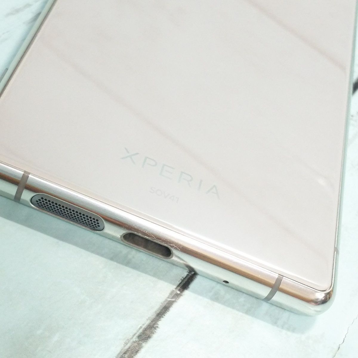 au Xperia5 SOV41 グレー 本体 SIMロック解除済み 美品 ...