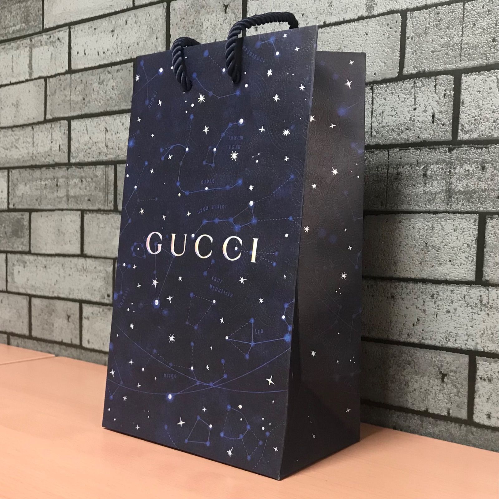 GUCCI グッチ ショップ袋 ショッパー 2022クリスマス - メルカリShops