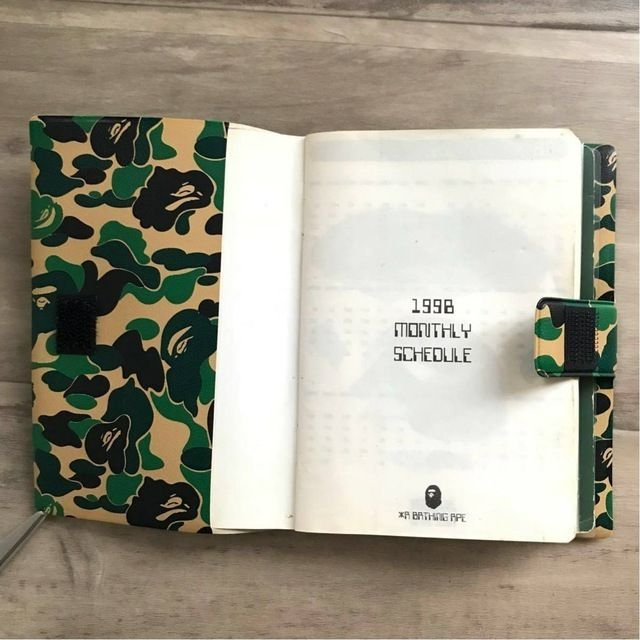 ■ A BATHING APE BAPE PAPER 当時物 希少 スクラップ □ A BATHING APE BAPE PAPER 当時物 希少 スクラップ A BATHING APE®の30