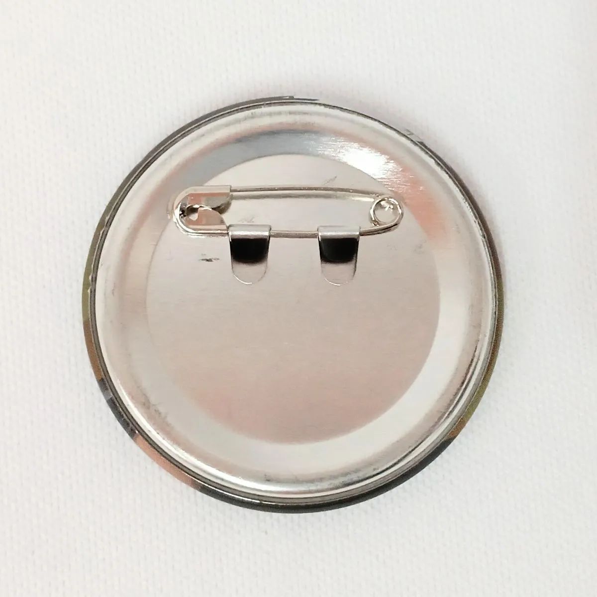 ヨルムンガンド ヨナ 缶バッジ - メルカリ