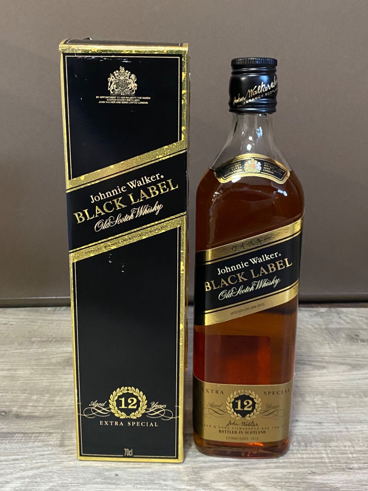 Johnnie Walker BLACK LABEL ジョニーウォーカー ブラックラベル