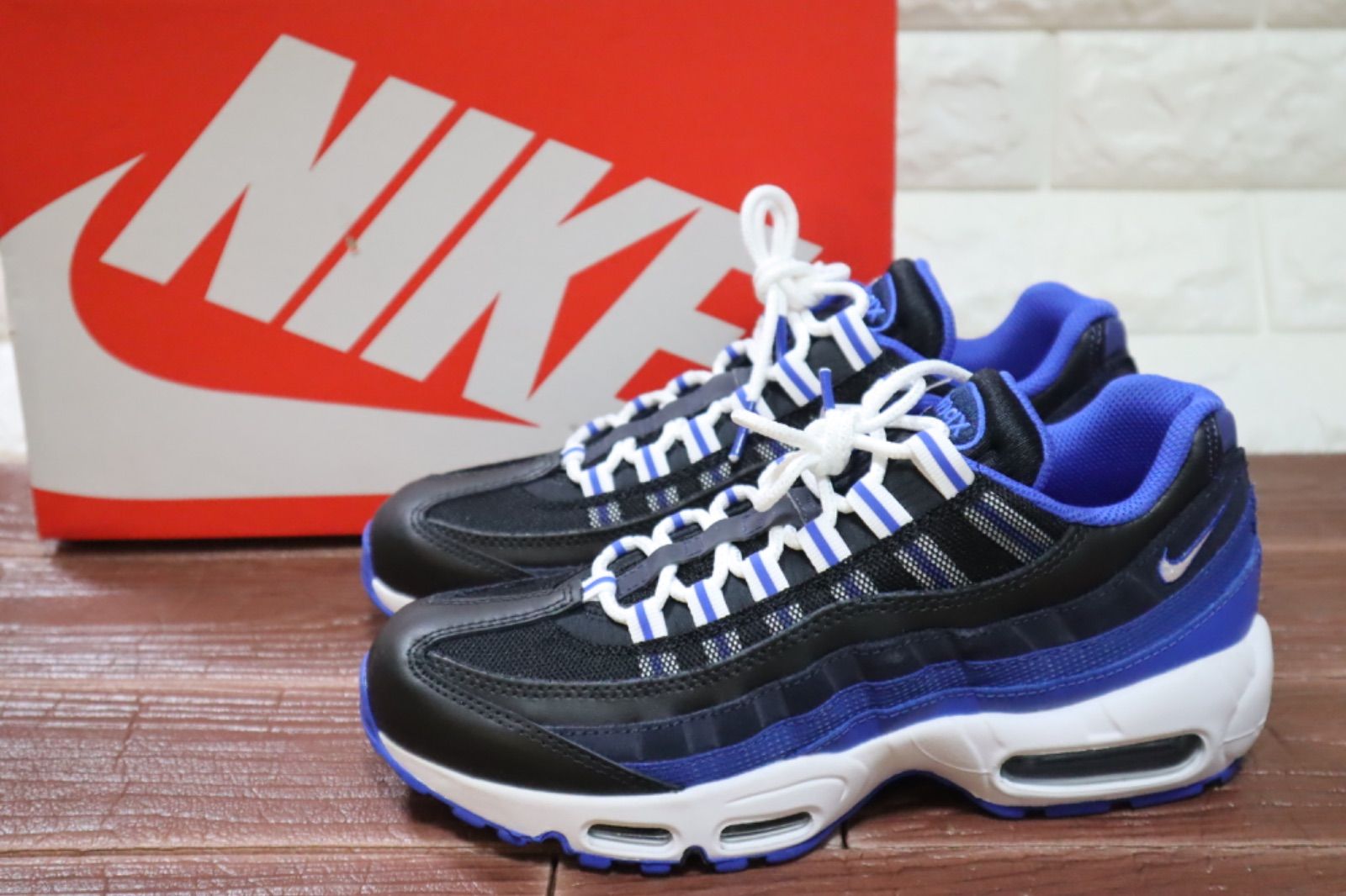 新品 NIKE ナイキ AIR MAX 95 エアマックス 95 メンズスニーカー