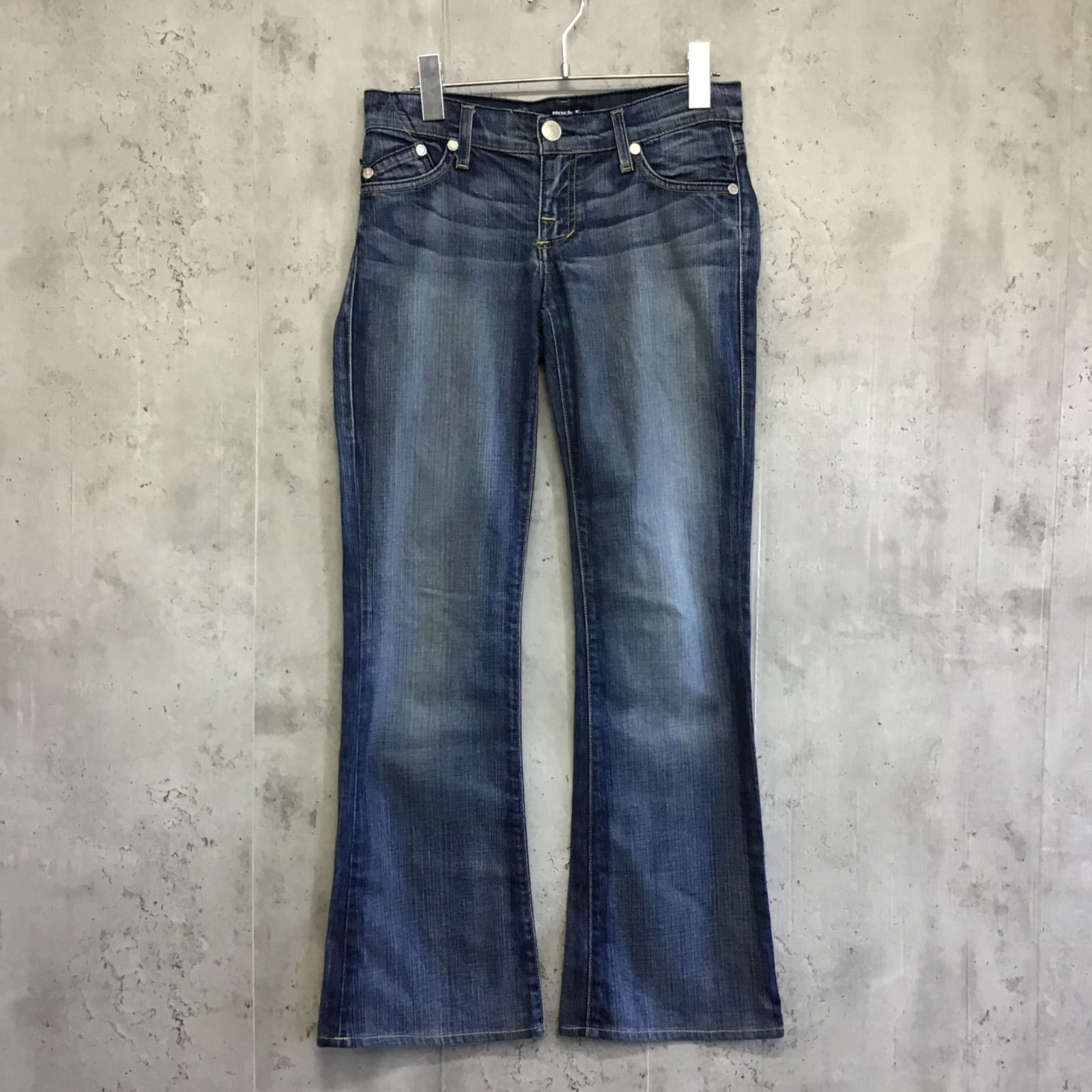 Rock & Republic ロックアンドリパブリック ブーツカットデニム