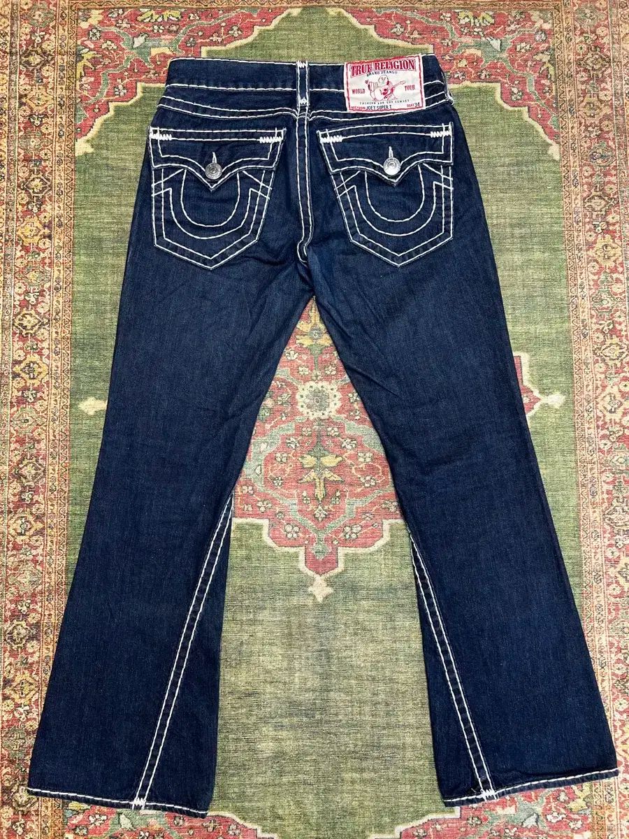 TRUE RELIGION ブーツカットデニム　Joey w31 TRUE RELIGION トゥルーレリジョン JOEY 革マーク デニムパンツ TRUE