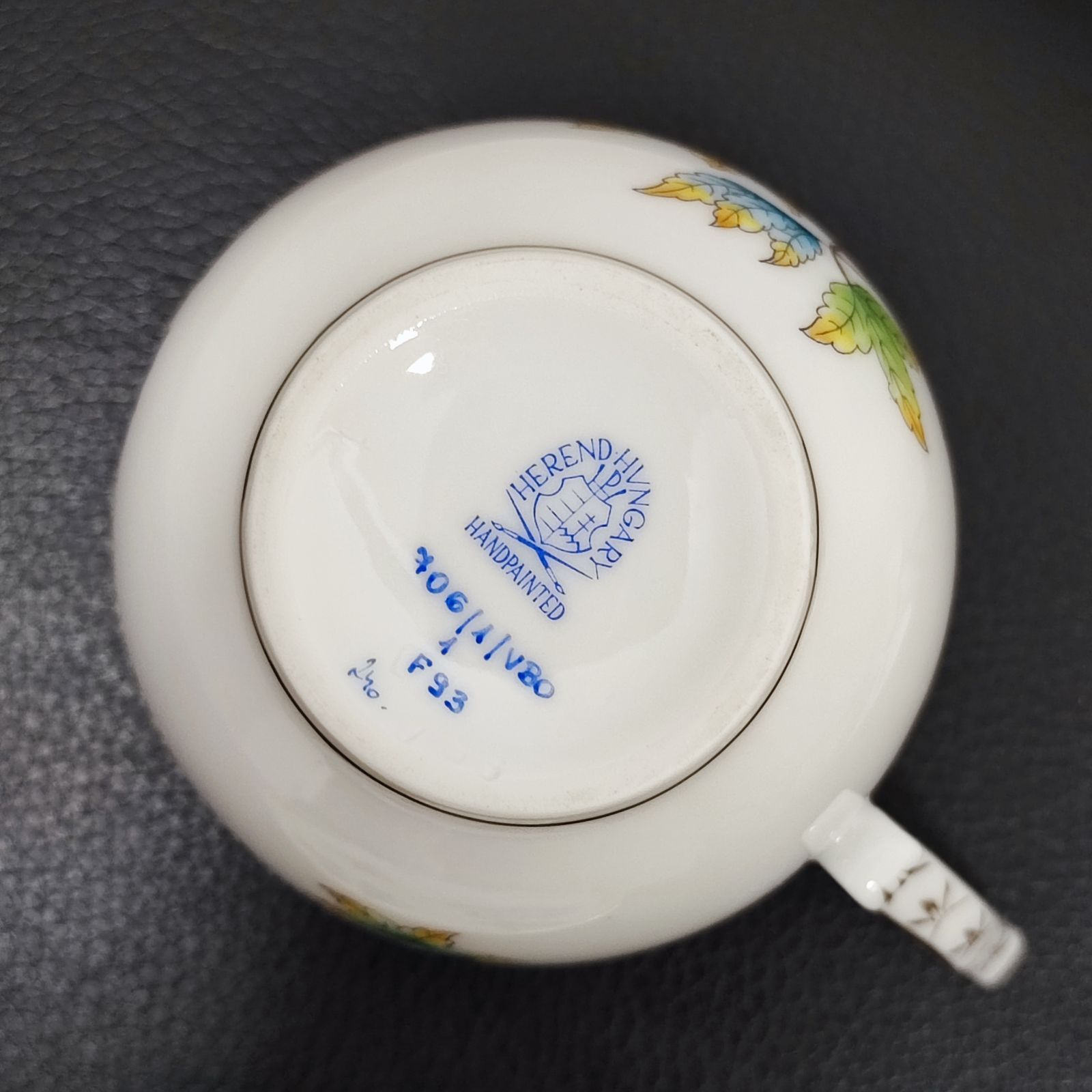 Herend ヘレンド ヴィクトリアブーケ 蝶・花柄 デミタス カップ