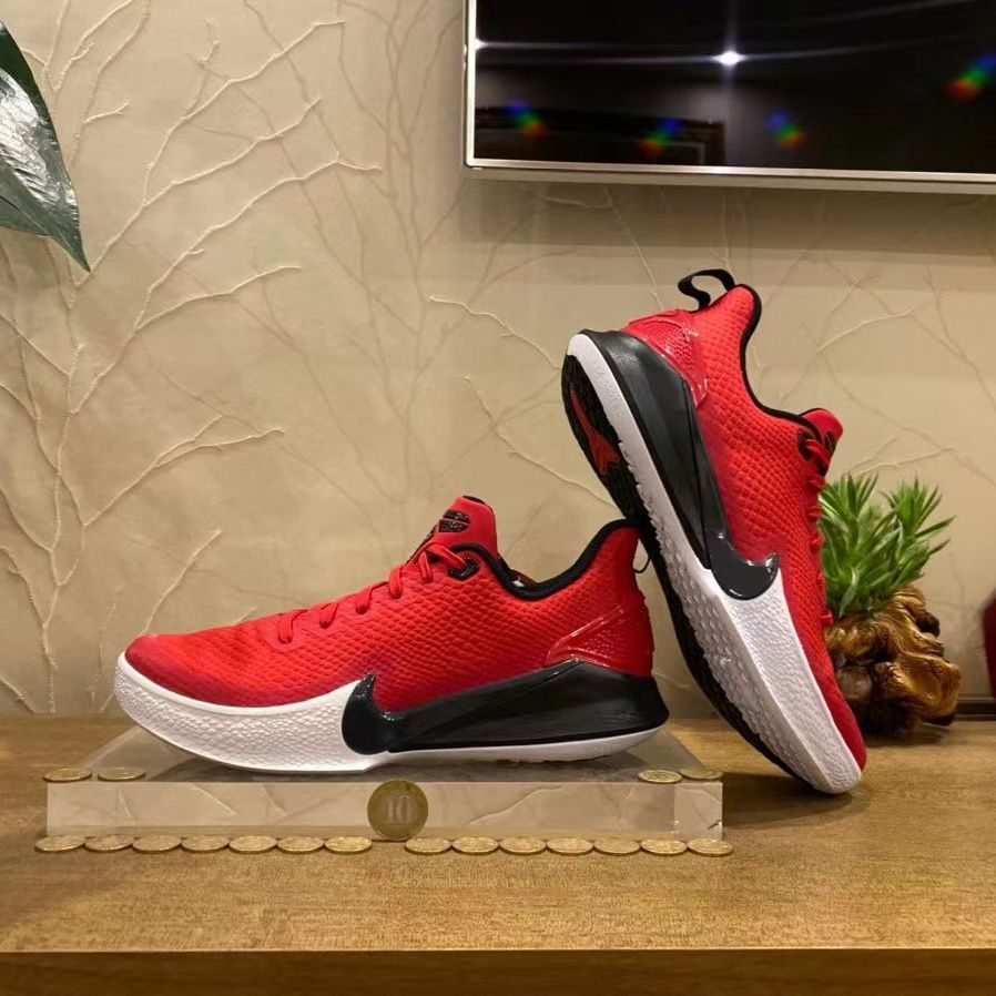 ナイキ マンバ フォーカス メンズ Nike Mamba Focus バッシュ University Red/Anthracite/Black Kobe  Bryant コービー - メルカリ