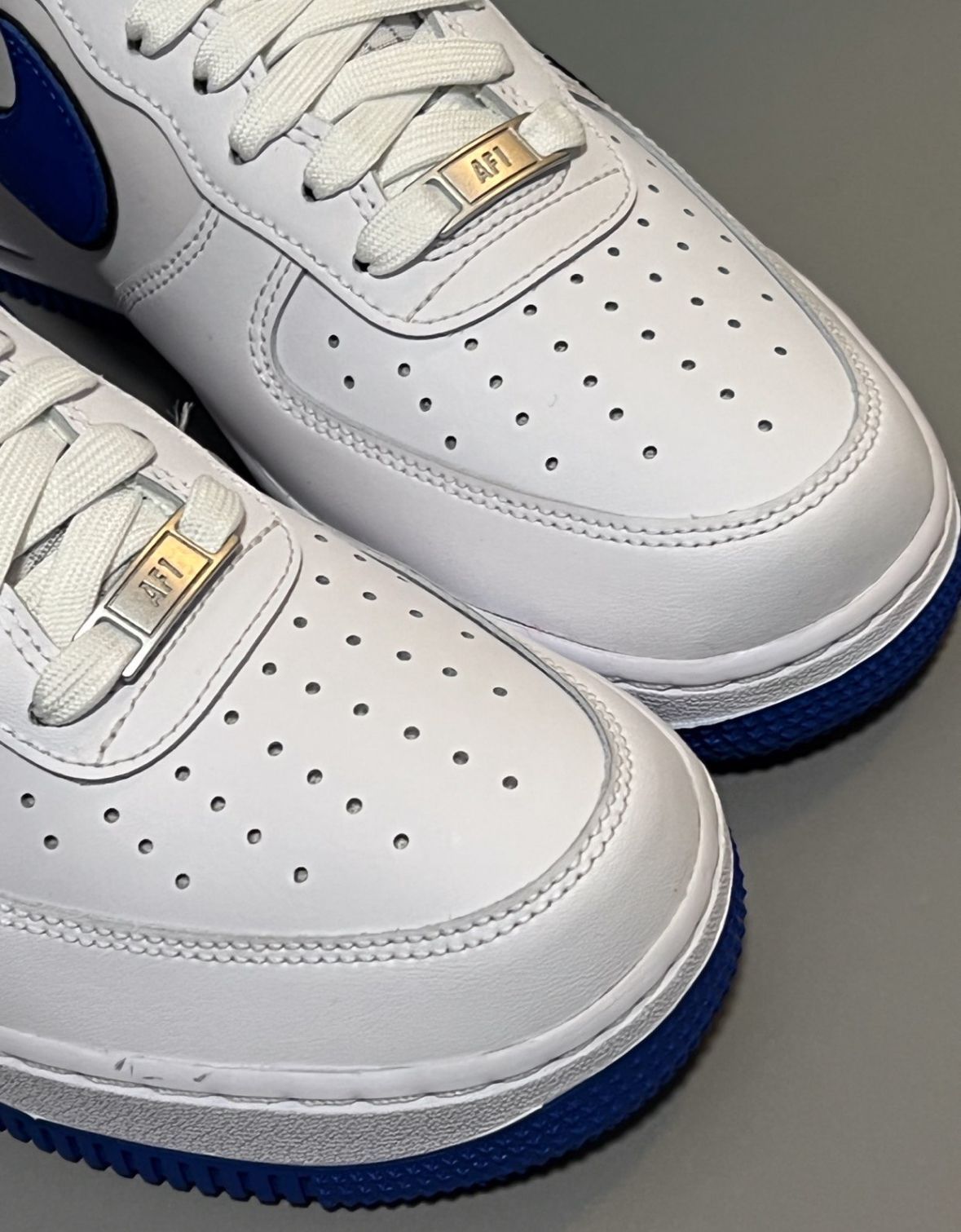 新品未使用 箱付 NIKE AIRFORCE1 LOW 07 LV8 ナイキ　ゲームロイヤル22