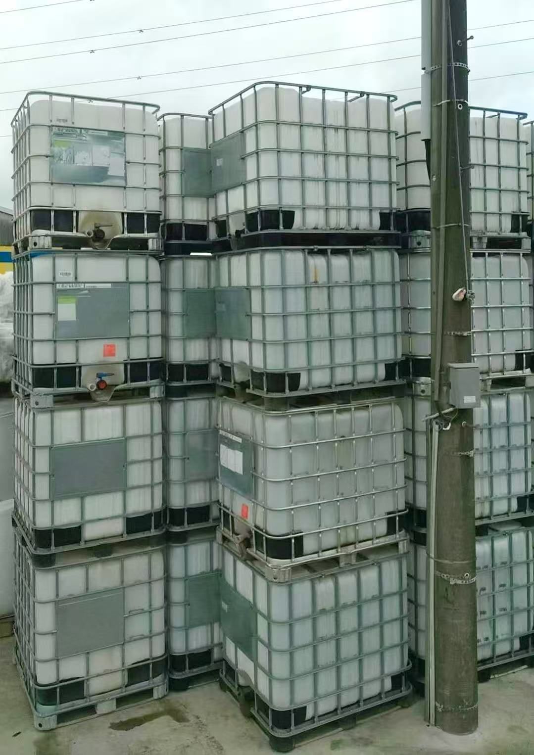 IBCタンク(1000L) 奥多摩町引き取り限定 IBC タンク 中古